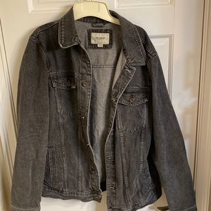 L gray denim jacket